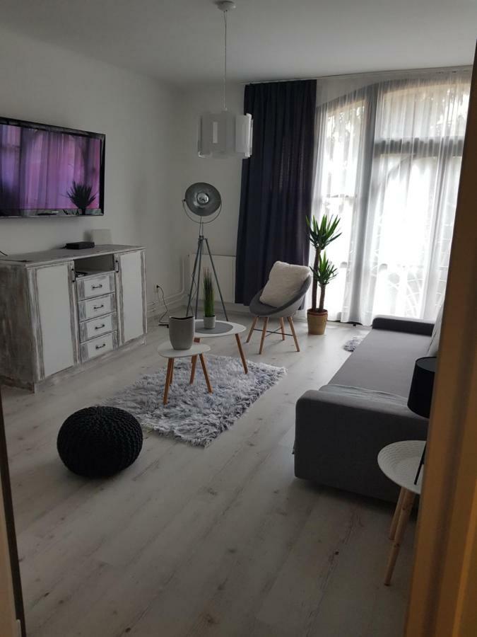 Downtown'S Pearl Apartment Beci Exterior foto