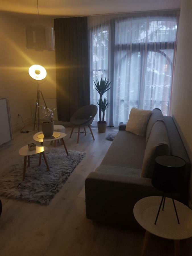 Downtown'S Pearl Apartment Beci Exterior foto