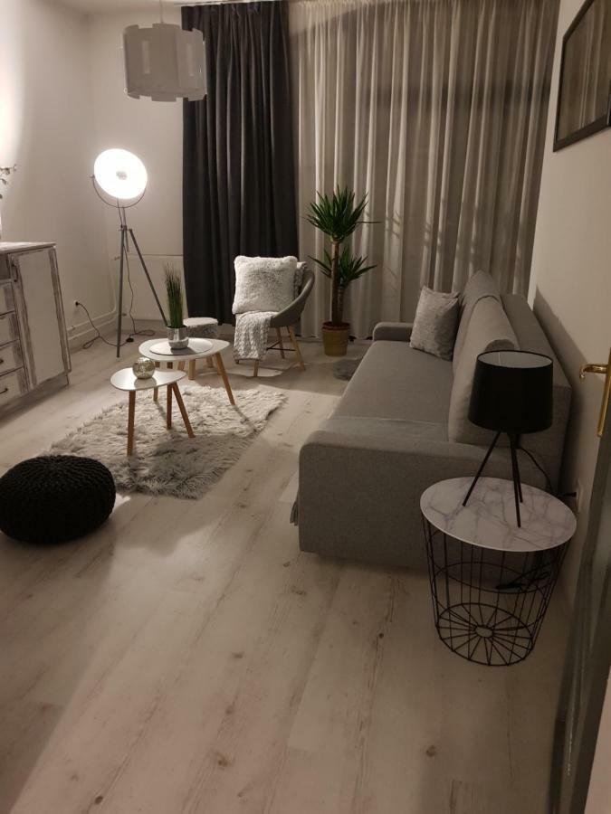 Downtown'S Pearl Apartment Beci Exterior foto